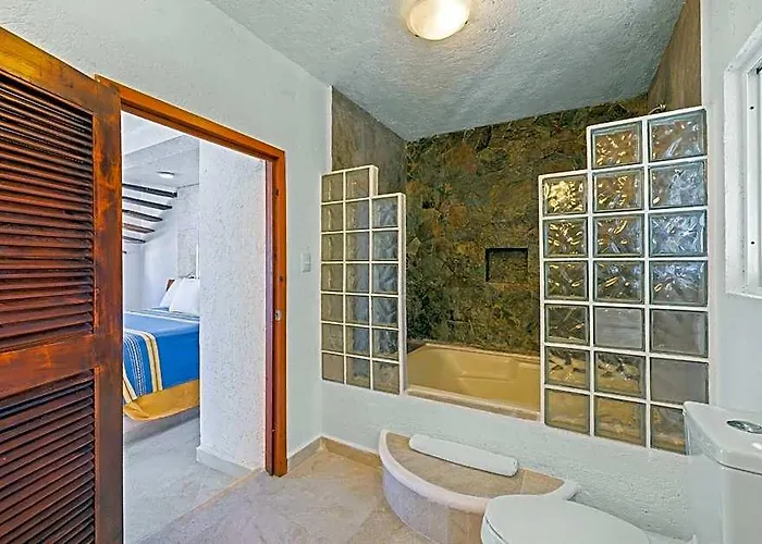 Casa Cenote 4*