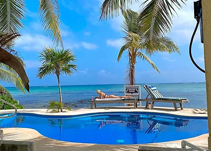 Casa Cenote Hotel 4*